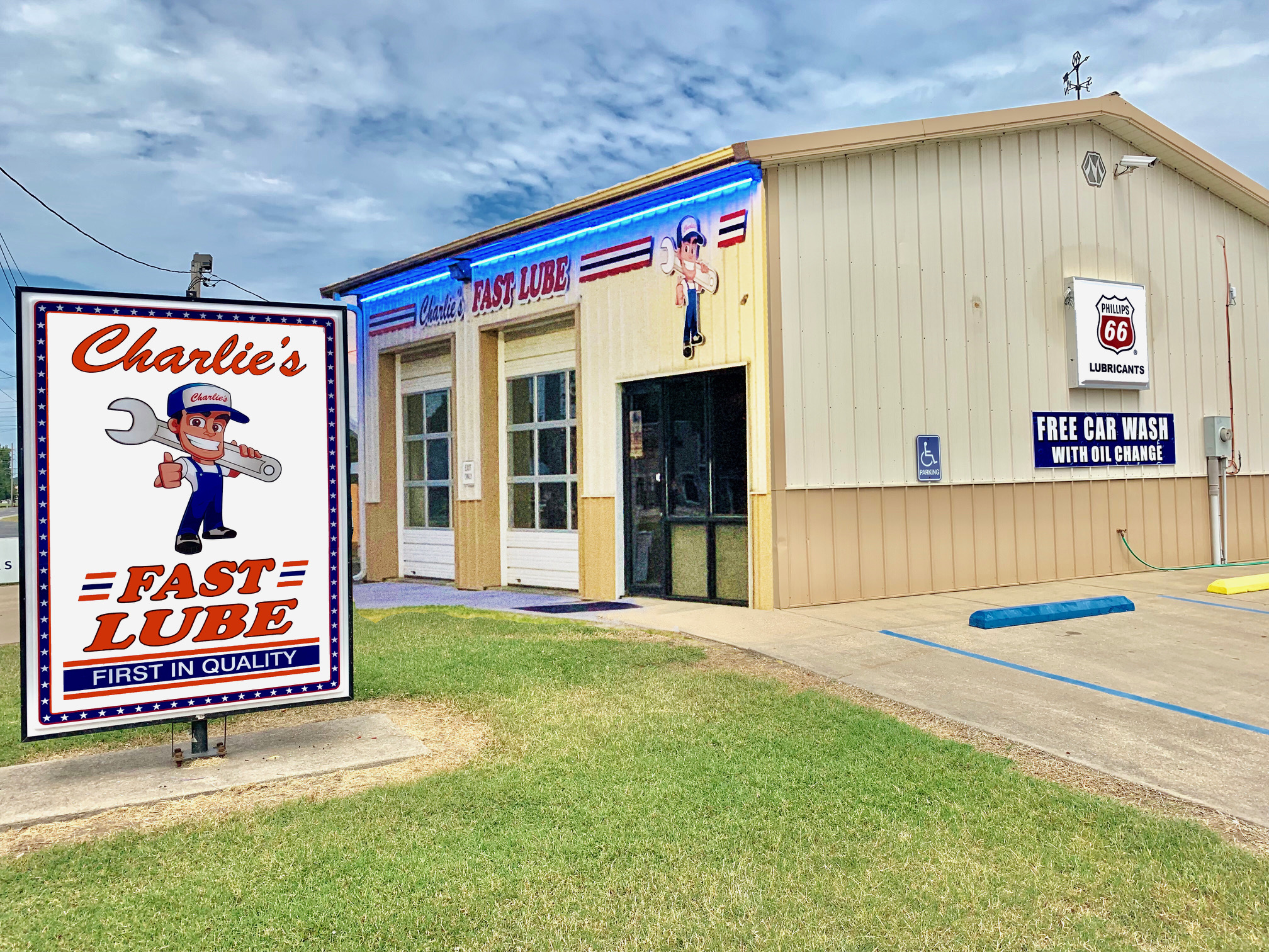 Charlie's Fast Lube Dexter - Our Story