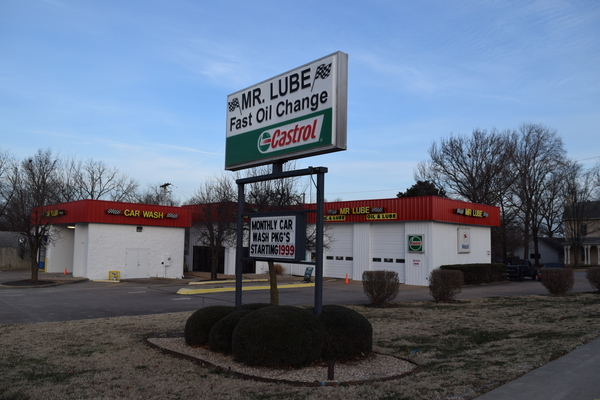 Mr. Lube Oil Change and Car Wash Bentonville AR