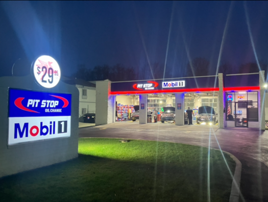 Best Oil Change in West Bloomfield Pit Stop Oil Change