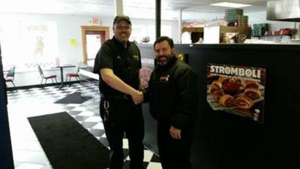 Guidos Pizza Oak Park Catering Pizzeria Delivery Subs Salads 