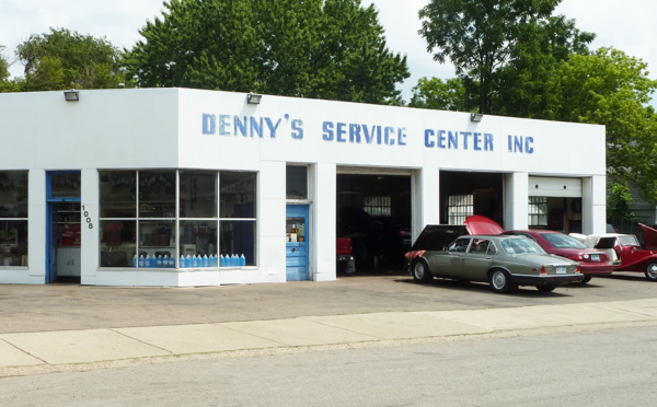 Welcome to Denny's Auto Service Plymouth,Michigan