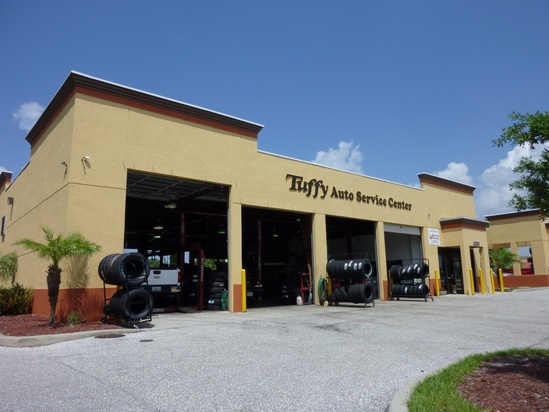 Tuffy Auto Service Center’s Certified Technicians Fort Myers, Florida 