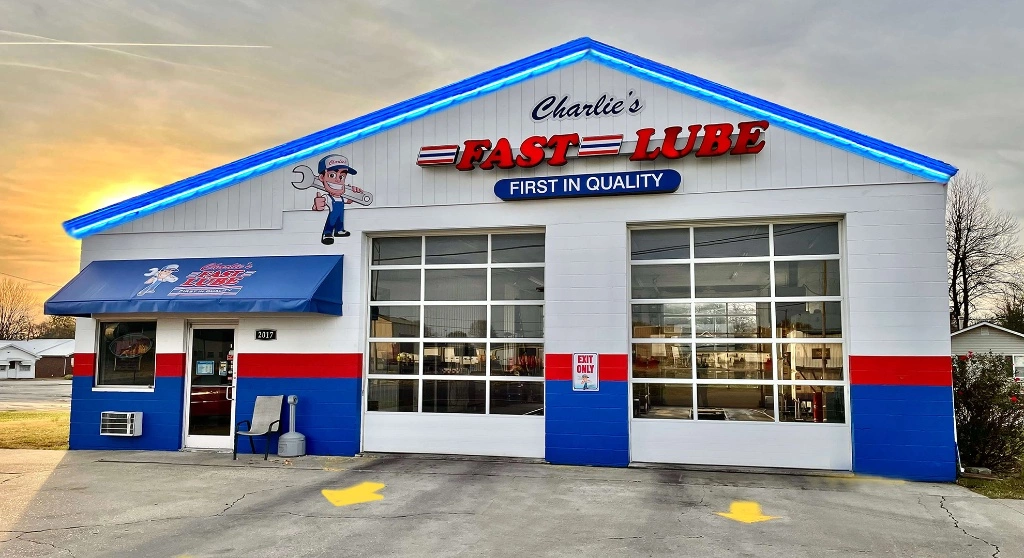 Charlie's Fast Lube Sikeston