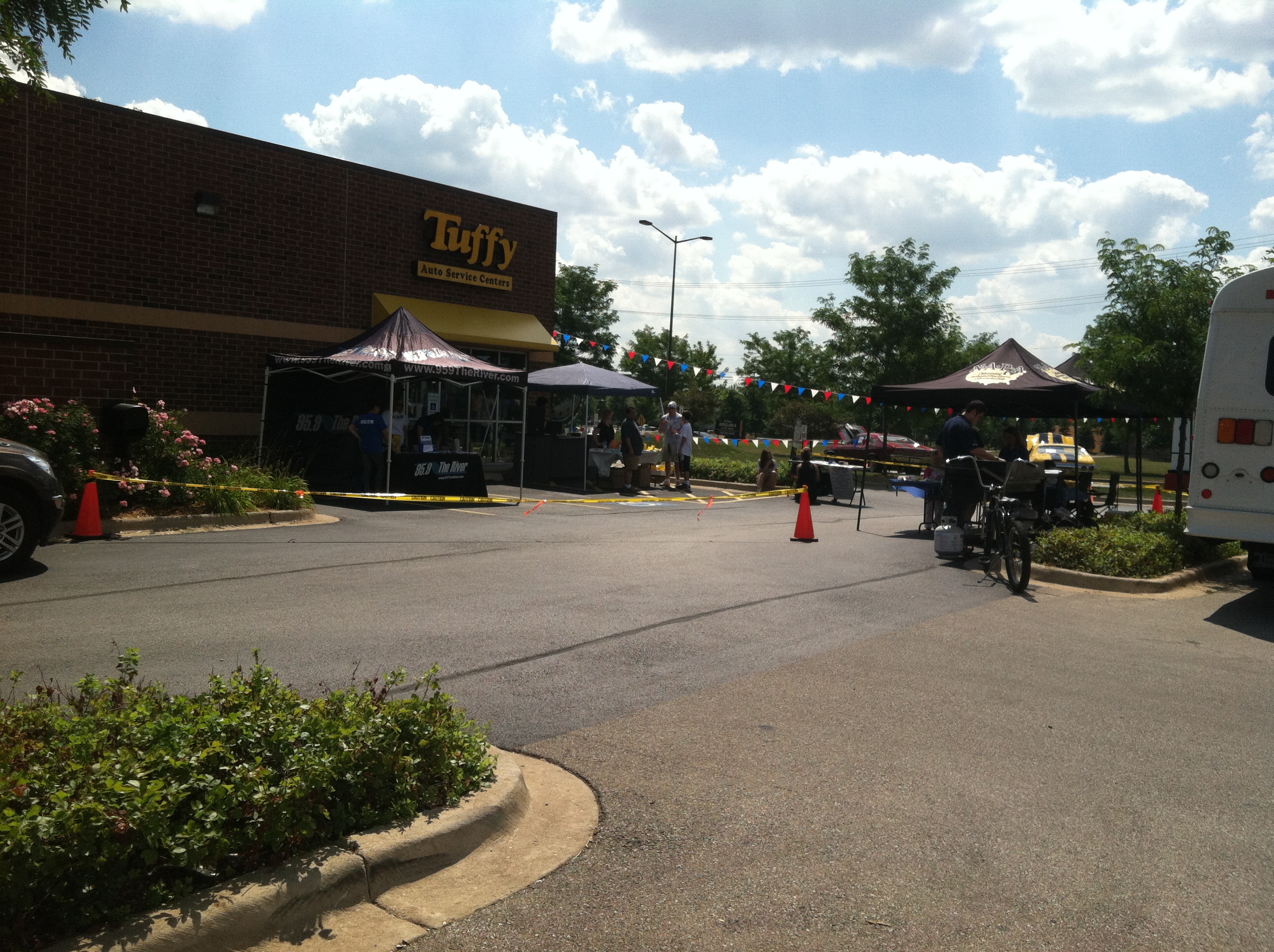 Tunes from 95.9 The River