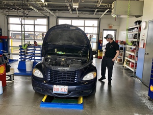 Charlie's Fast Lube Express - Sparta, IL