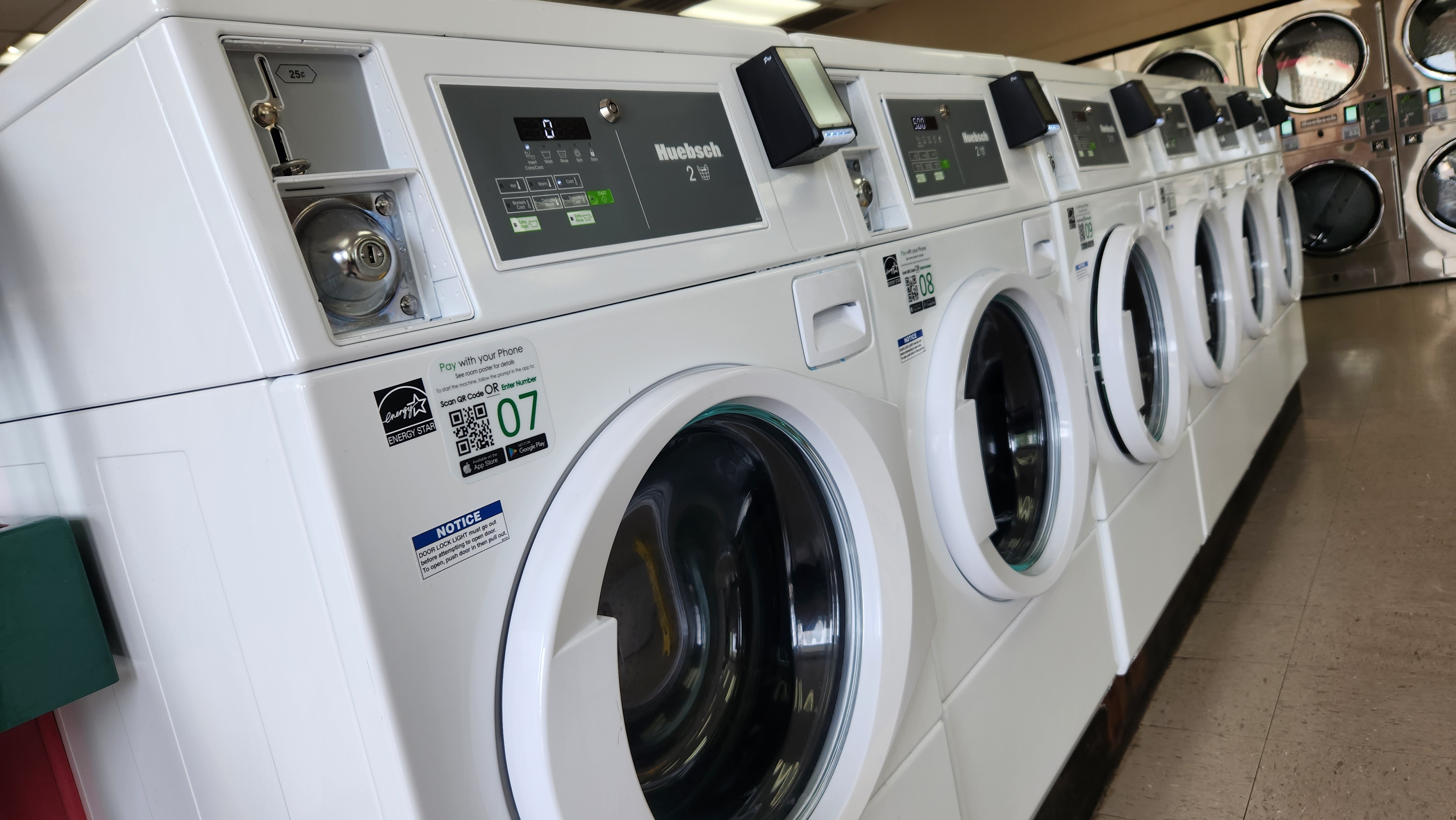 Laundromat that accepts credit cards